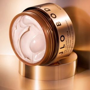 Firm + Flaunt Targeted Booty Balm j lo beauty